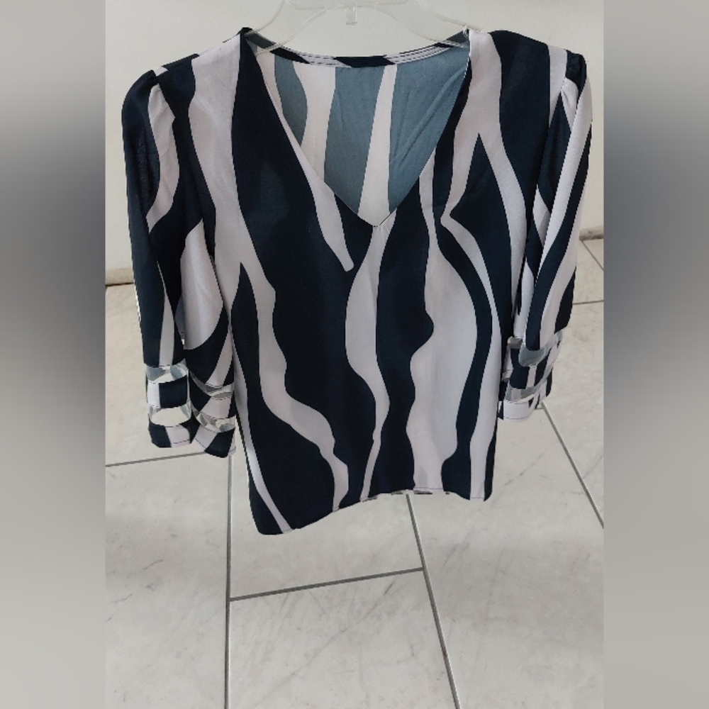 Large women shirt.